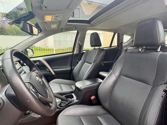 TOYOTA-RAV4-2.5 4X4 16V GASOLINA 4P AUTOMÁTICO TOYOTA-RAV4-2015