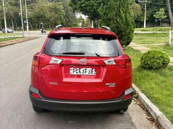 TOYOTA-RAV4-2.5 4X4 16V GASOLINA 4P AUTOMÁTICO TOYOTA-RAV4-2015