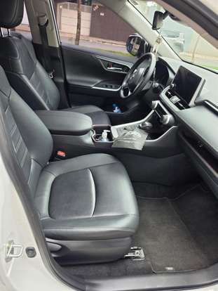 TOYOTA-RAV4-2025