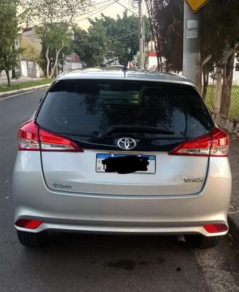 TOYOTA-YARIS-2024