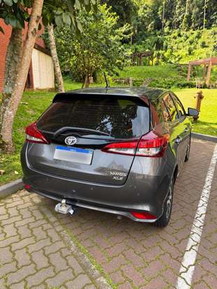 TOYOTA-YARIS-2021