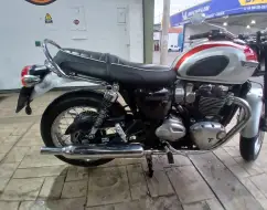 TRIUMPH BONNEVILLE T120 1200 TRIUMPH BONNEVILLE T120 1200