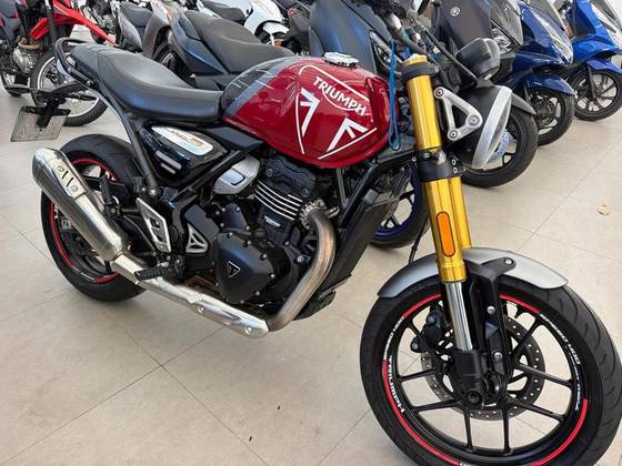 TRIUMPH SPEED 400 