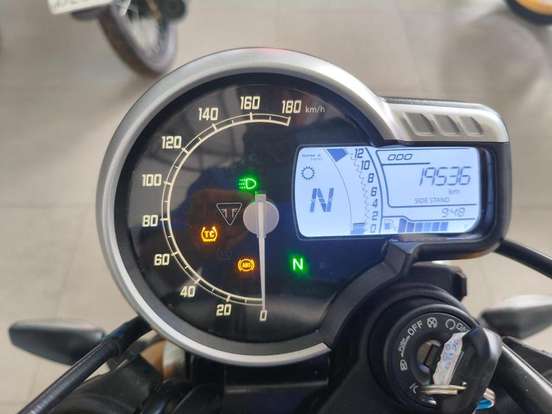 TRIUMPH-SPEED 400-2024