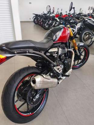 TRIUMPH-SPEED 400-2024