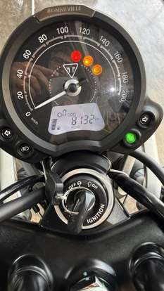 TRIUMPH-STREET SCRAMBLER-2020