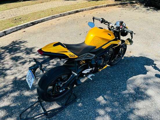 TRIUMPH-STREET TRIPLE RS ABS TRIUMPH-STREET TRIPLE RS ABS-2024