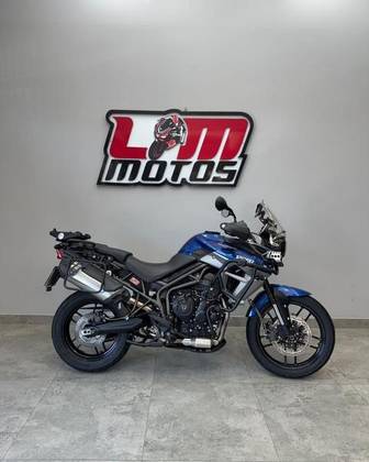 TRIUMPH TIGER 800 XRX 
