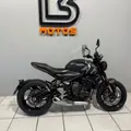 TRIUMPH TRIDENT 660 TRIUMPH TRIDENT 660