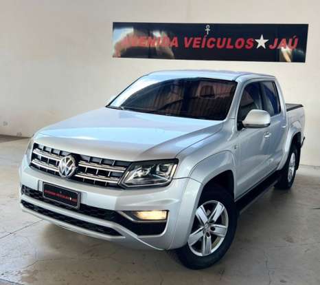 VOLKSWAGEN-AMAROK-2017