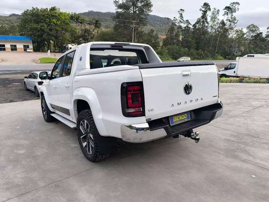 VOLKSWAGEN-AMAROK-2024