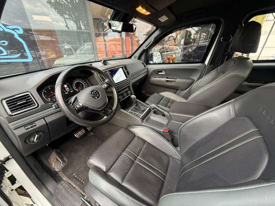 VOLKSWAGEN-AMAROK-2024