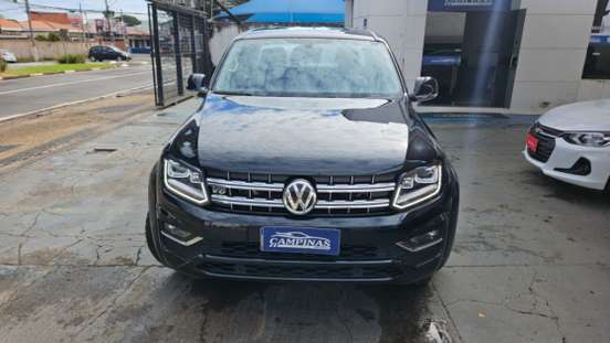 VOLKSWAGEN-AMAROK-2022