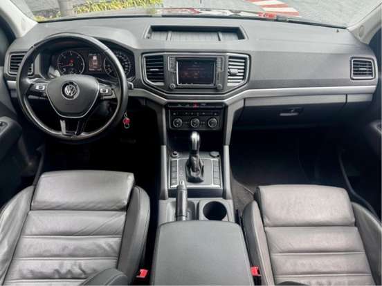 VOLKSWAGEN-AMAROK-2019