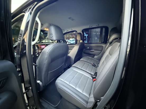 VOLKSWAGEN-AMAROK-2022