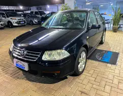 VOLKSWAGEN BORA 2.0 MI 8V FLEX 4P AUTOMÁTICO VOLKSWAGEN BORA 2.0 MI 8V FLEX 4P AUTOMÁTICO
