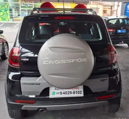 VOLKSWAGEN-CROSSFOX-1.6 MI FLEX 8V 4P MANUAL VOLKSWAGEN-CROSSFOX-2011