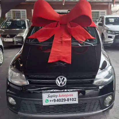 VOLKSWAGEN-CROSSFOX-2011