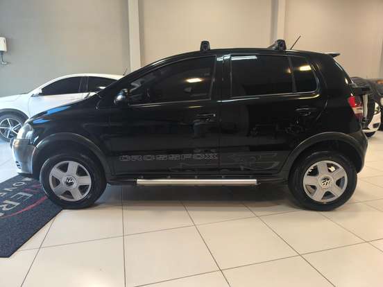 VOLKSWAGEN-CROSSFOX-2009