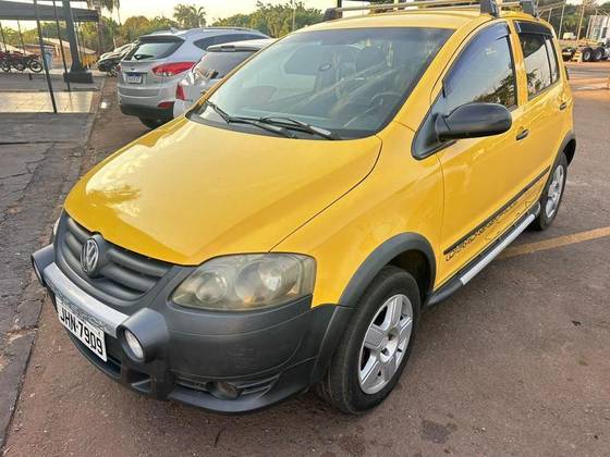 VOLKSWAGEN CROSSFOX 1.6 MI FLEX 8V 4P MANUAL