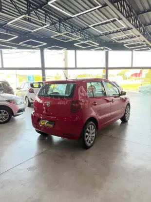 VOLKSWAGEN-FOX-2012