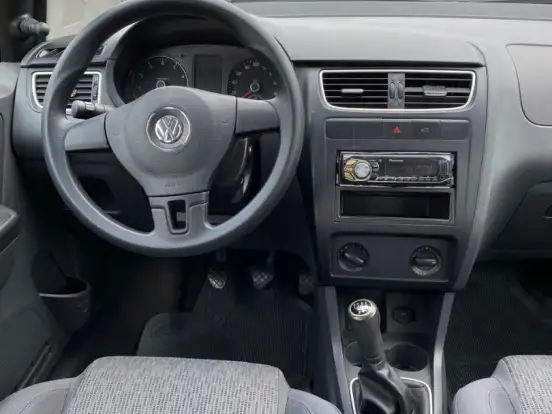 VOLKSWAGEN-FOX-1.0 MI 8V FLEX 4P MANUAL VOLKSWAGEN-FOX-2012