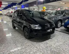 VOLKSWAGEN FOX 1.0 MI TREND 8V FLEX 4P MANUAL VOLKSWAGEN FOX 1.0 MI TREND 8V FLEX 4P MANUAL