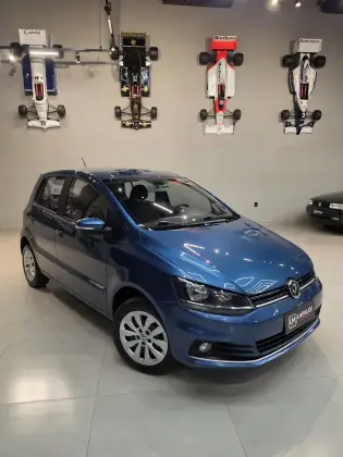 VOLKSWAGEN FOX 1.0 MPI COMFORTLINE 12V FLEX 4P MANUAL
