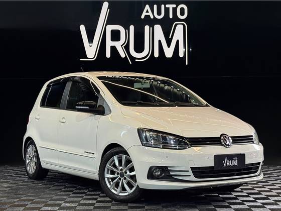 VOLKSWAGEN FOX 1.0 MI COMFORTLINE 8V FLEX 4P MANUAL