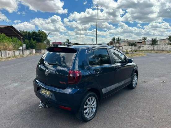 VOLKSWAGEN-FOX-1.6 MI ROCK IN RIO 8V FLEX 4P MANUAL VOLKSWAGEN-FOX-2013