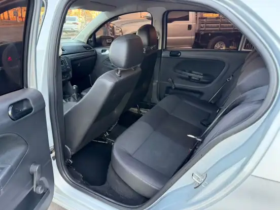 VOLKSWAGEN-GOL-1.0 12V MPI TOTALFLEX 4P MANUAL VOLKSWAGEN-GOL-2020