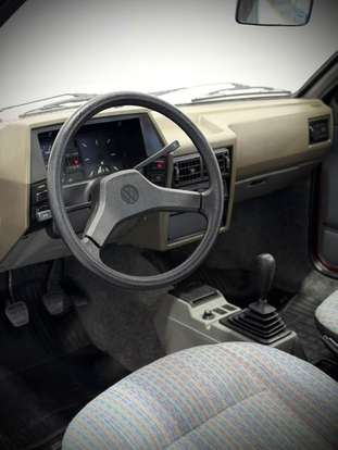 VOLKSWAGEN-GOL-1996