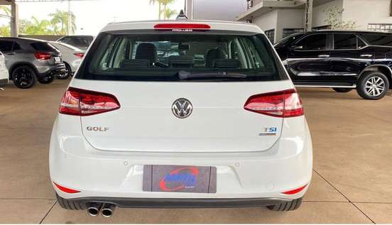 VOLKSWAGEN-GOLF-2014