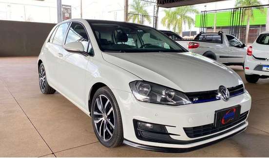 VOLKSWAGEN-GOLF-2014