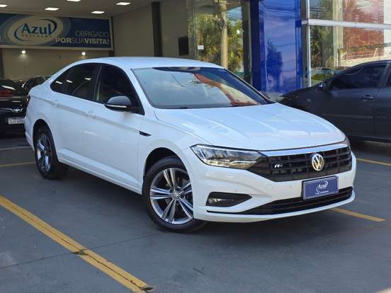 VOLKSWAGEN-JETTA-2018