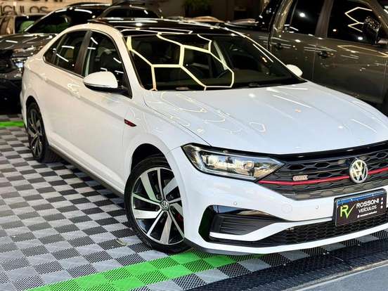VOLKSWAGEN-JETTA-2.0 350 TSI GASOLINA GLI DSG VOLKSWAGEN-JETTA-2019