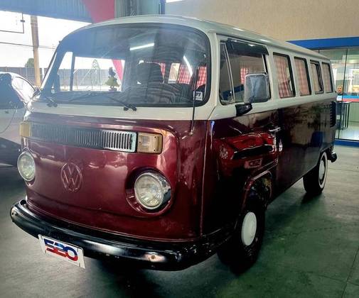 Volkswagen Kombi 1.6 MI STD 8V Gasolina 3P Manual