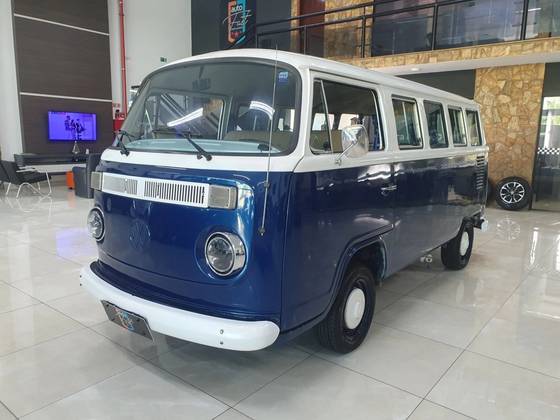 Volkswagen Kombi 1.6 STD 8V Álcool 3P Manual