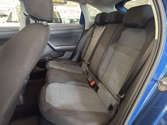 VOLKSWAGEN-NIVUS-1.0 200 TSI TOTAL FLEX COMFORTLINE AUTOMÁTICO VOLKSWAGEN-NIVUS-2023