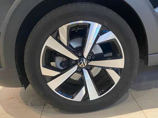 VOLKSWAGEN-NIVUS-1.0 200 TSI TOTAL FLEX HIGHLINE AUTOMÁTICO VOLKSWAGEN-NIVUS-2022
