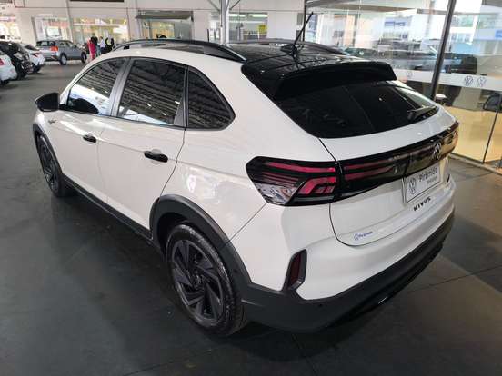 VOLKSWAGEN-NIVUS-1.0 200 TSI TOTAL FLEX HIGHLINE AUTOMÁTICO VOLKSWAGEN-NIVUS-2024