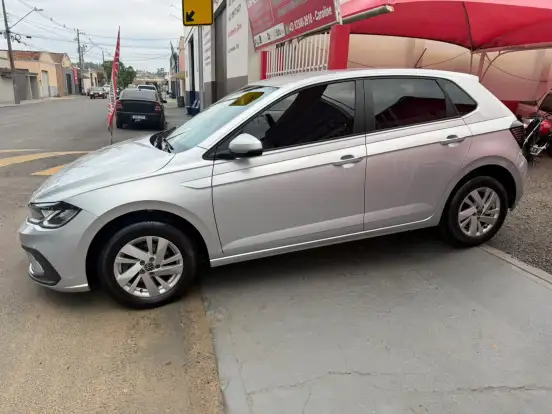 VOLKSWAGEN-POLO-2023