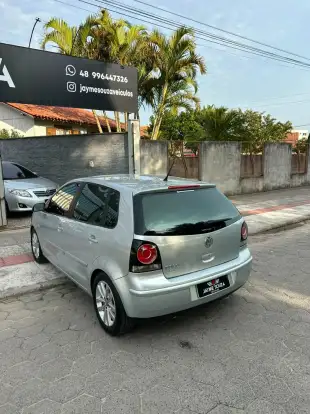 VOLKSWAGEN-POLO-2007