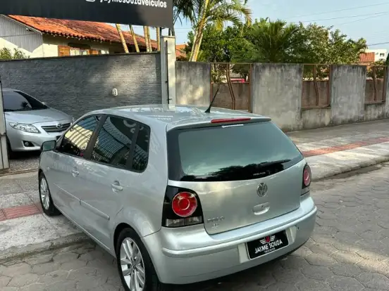 VOLKSWAGEN-POLO-1.6 MI 8V FLEX 4P MANUAL VOLKSWAGEN-POLO-2007