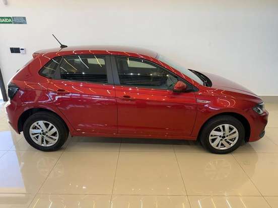 VOLKSWAGEN-POLO-1.0 170 TSI COMFORTLINE AUTOMÁTICO VOLKSWAGEN-POLO-2023