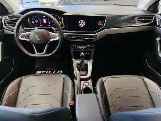 VOLKSWAGEN-POLO-1.0 170 TSI HIGHLINE AUTOMÁTICO VOLKSWAGEN-POLO-2024