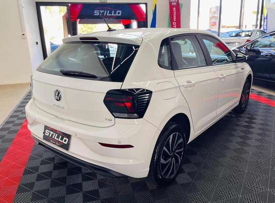 VOLKSWAGEN-POLO-2024