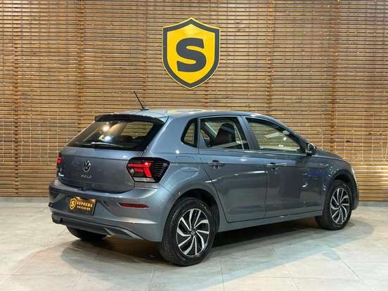 VOLKSWAGEN-POLO-2024