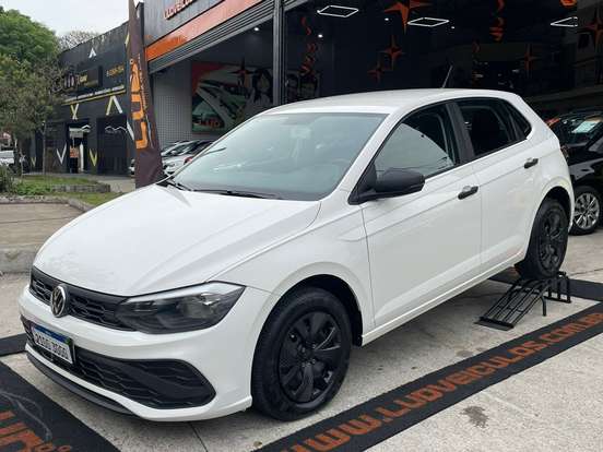 VOLKSWAGEN-POLO-2024