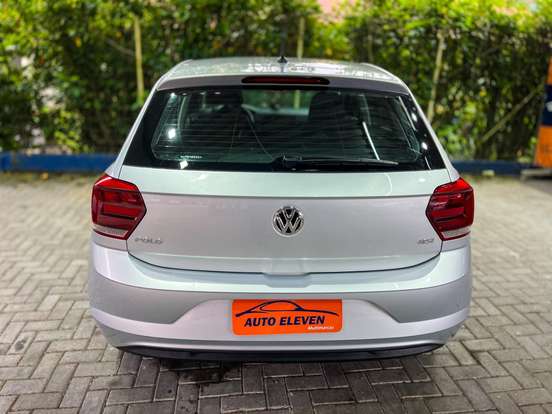 VOLKSWAGEN-POLO-2019